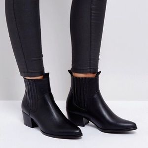 Truffle Collection Western Chelsea Boots